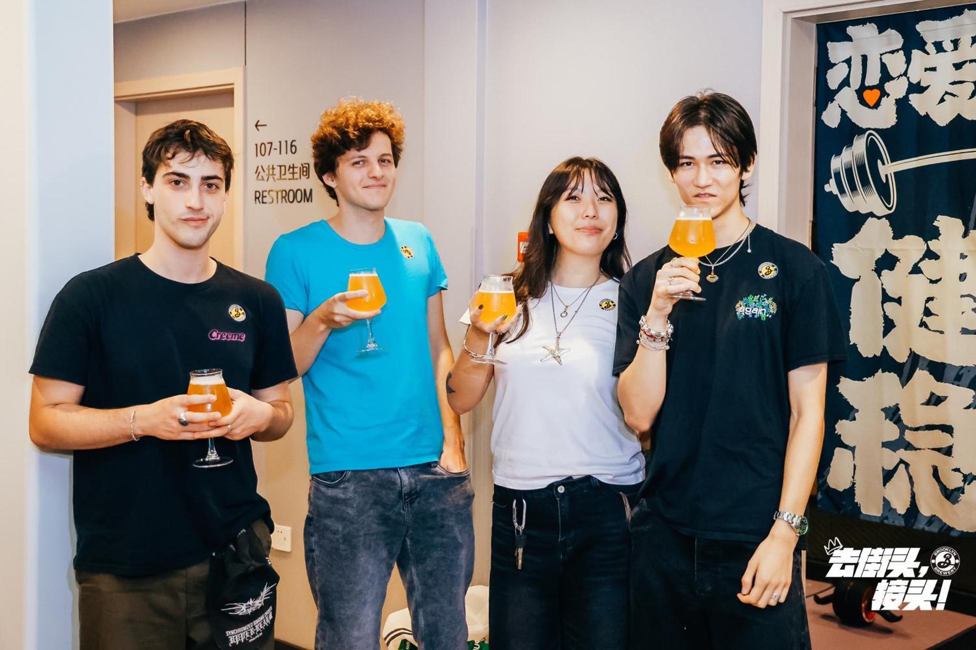 Dayin International Youth Hostel -Near People'S Square & Old Town -Social Area -Bar -Cafe -Gym -Free Laundry Luggage Storage -24H Front Desk -English Service 샹하이 외부 사진