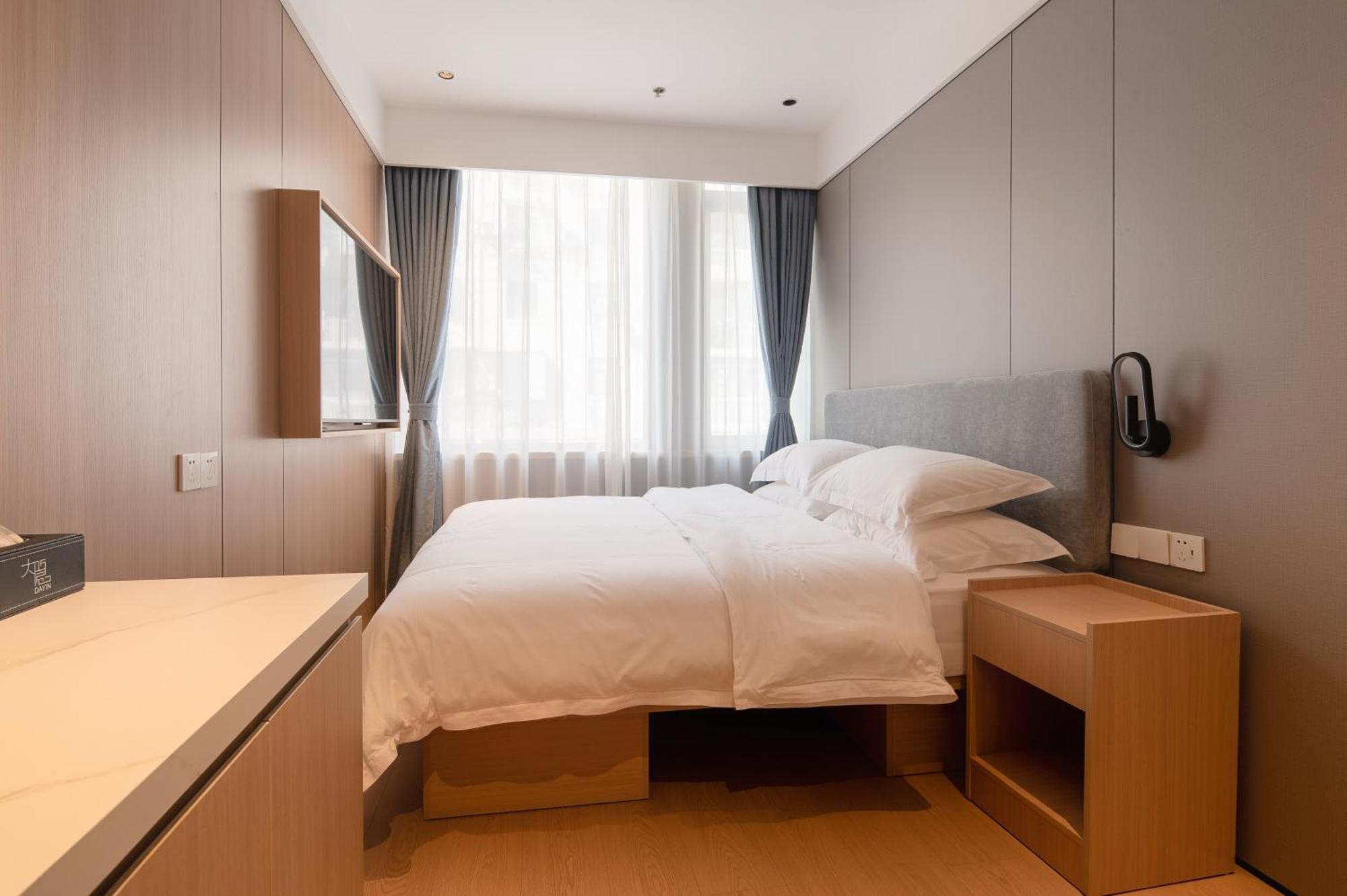Dayin International Youth Hostel -Near People'S Square & Old Town -Social Area -Bar -Cafe -Gym -Free Laundry Luggage Storage -24H Front Desk -English Service 샹하이 외부 사진